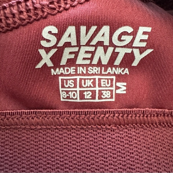 Savage X Fenty Women's 8-10 Peak Performance Mesh Sports Bra Red Cocoa Active - Picture 5 of 10